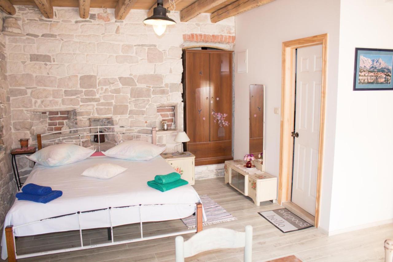 House Kvin Apartman Baška Voda Kültér fotó
