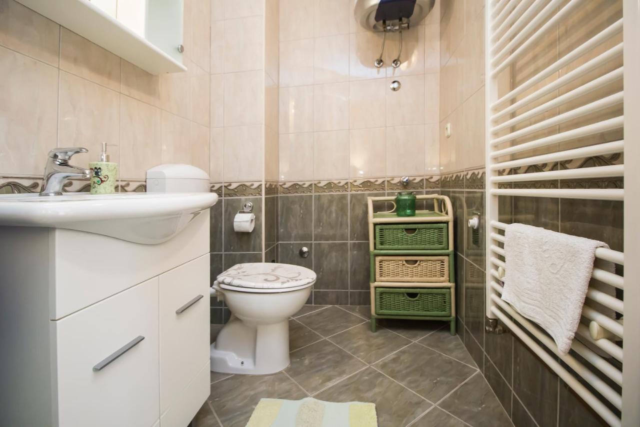 House Kvin Apartman Baška Voda Kültér fotó
