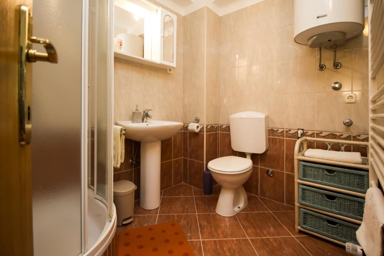 House Kvin Apartman Baška Voda Kültér fotó